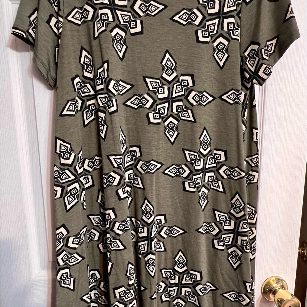 LuLaRoe Olive and Black Star Pattern Carly Dress